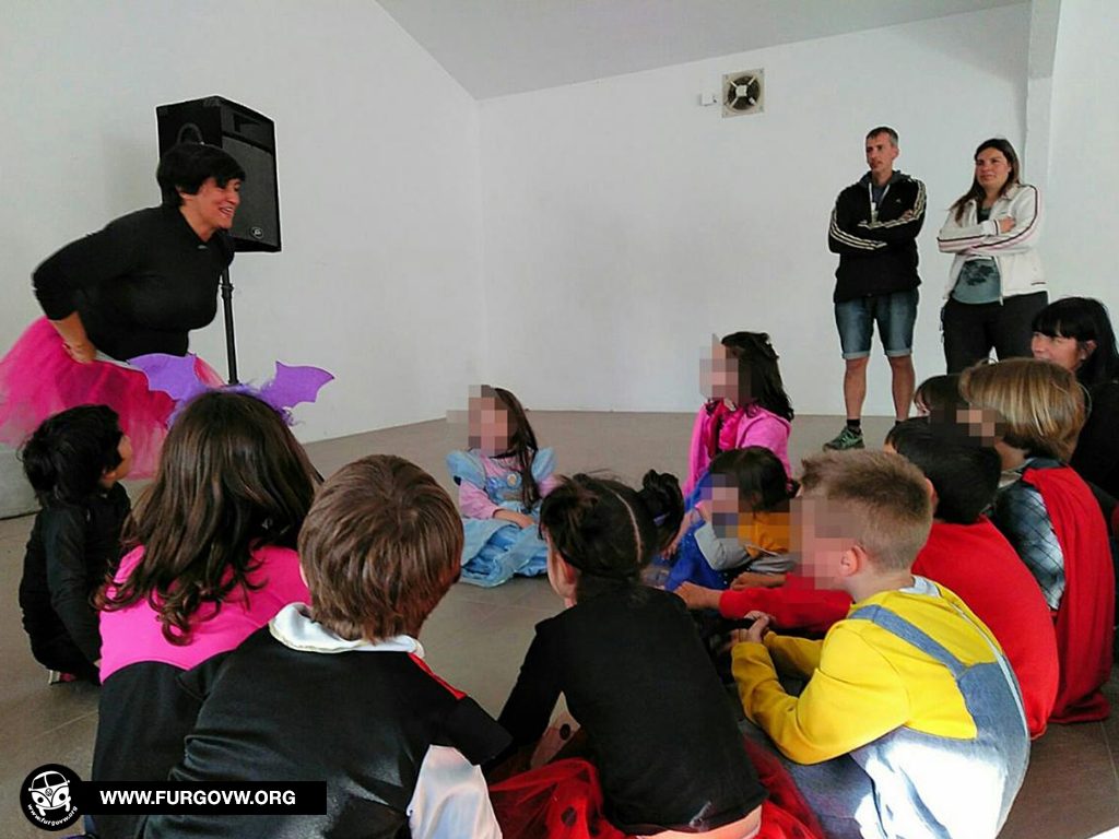 FIESTA INFANTIL DISFRACES FURGOVW.ORG