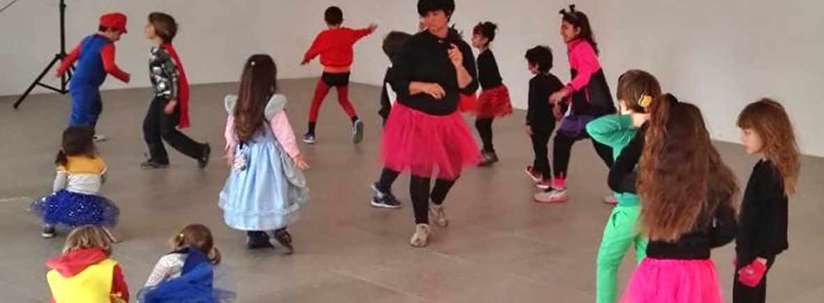 FIESTA INFANTIL DISFRACES FURGOVW.ORG